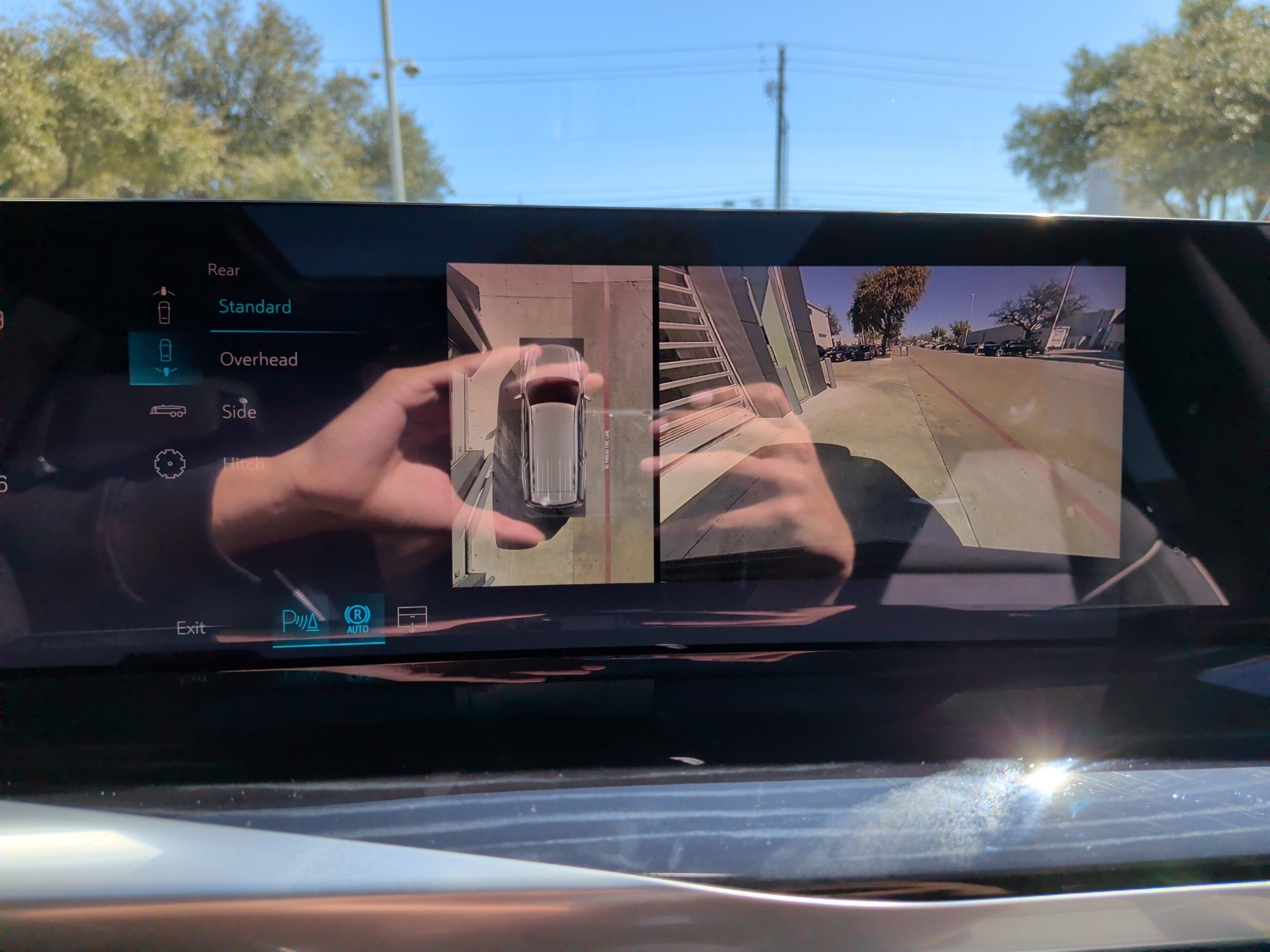 2026 Cadillac Escalade - DC Lux - 008ER8A - Thumbnail 6