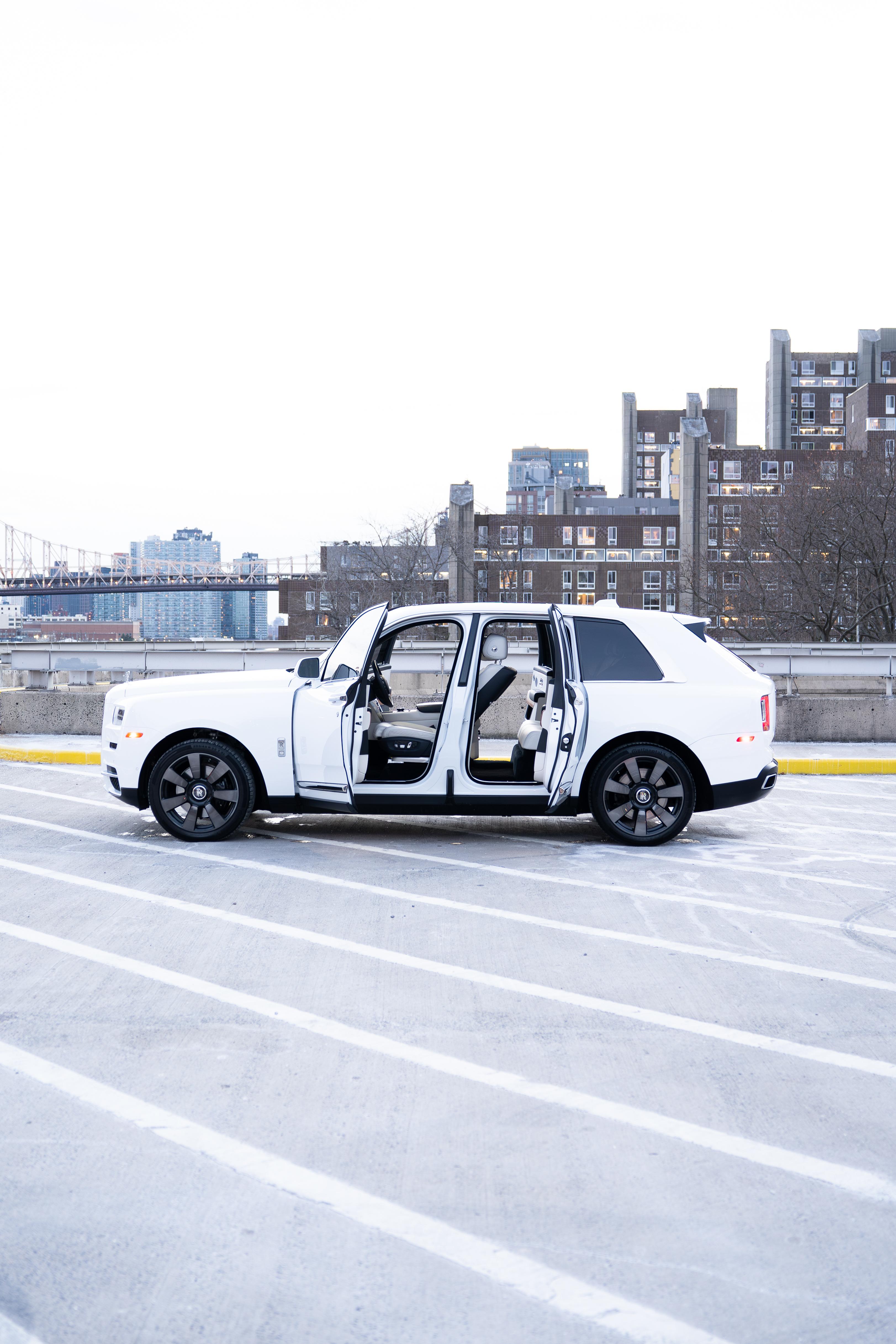 Rolls-Royce Cullinan White